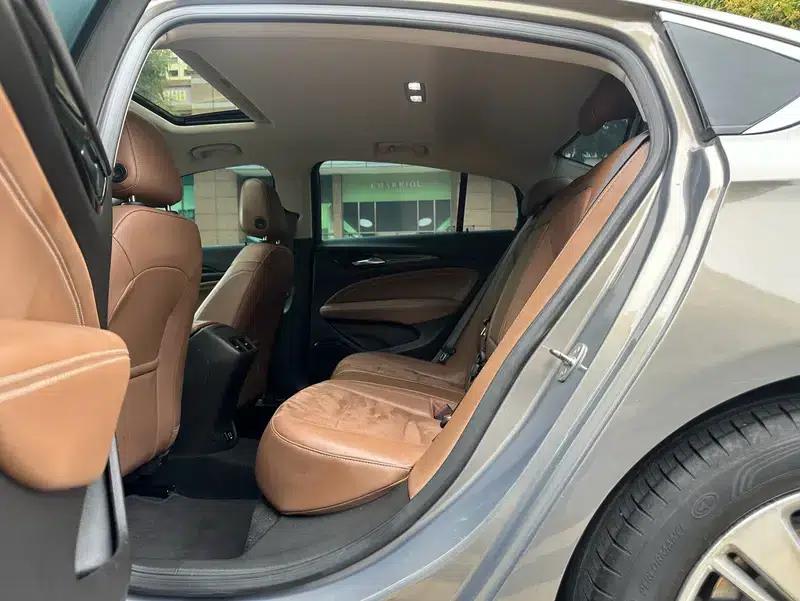 Buick Regal 2017 20T Elite — миниатюра 17