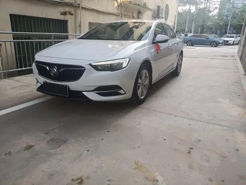 Buick Regal 2017 20T Elite — миниатюра 1