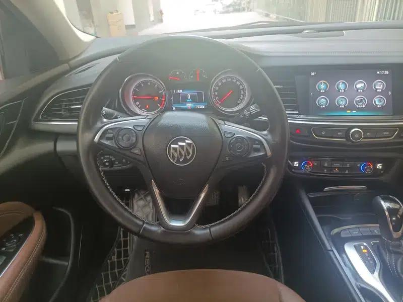 Buick Regal 2017 20T Elite — миниатюра 11