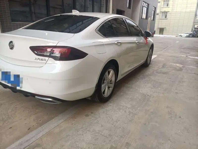 Buick Regal 2017 20T Elite — миниатюра 6