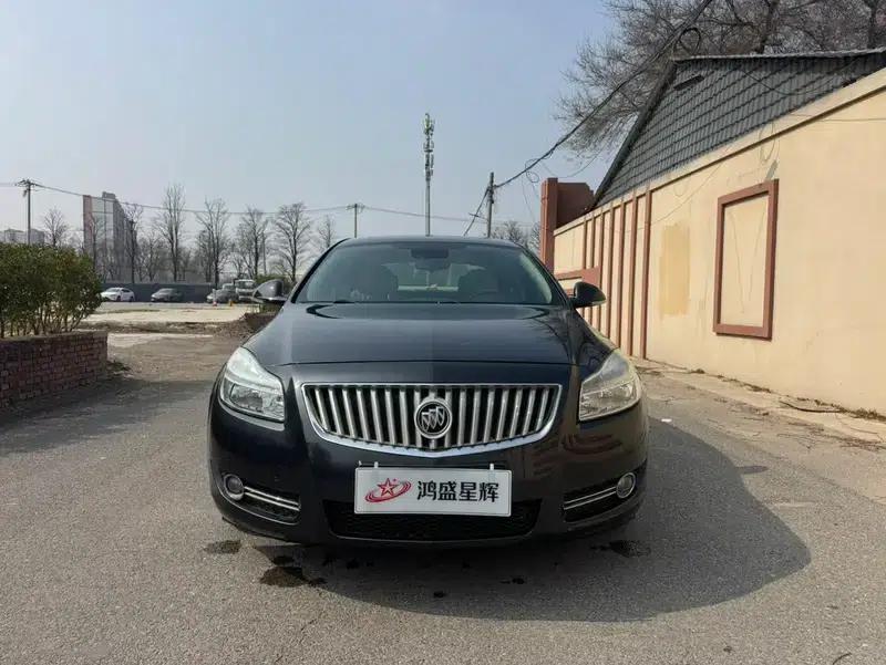 Buick Regal 2012 2.0L Luxury Edition — миниатюра 2