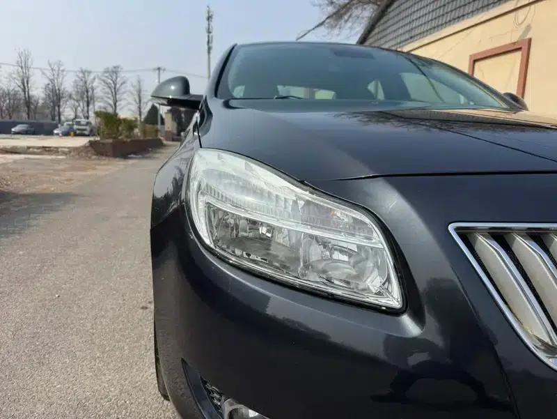 Buick Regal 2012 2.0L Luxury Edition — миниатюра 15