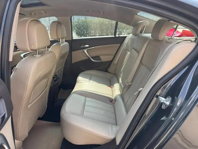 Buick Regal 2012 2.0L Luxury Edition — миниатюра 23