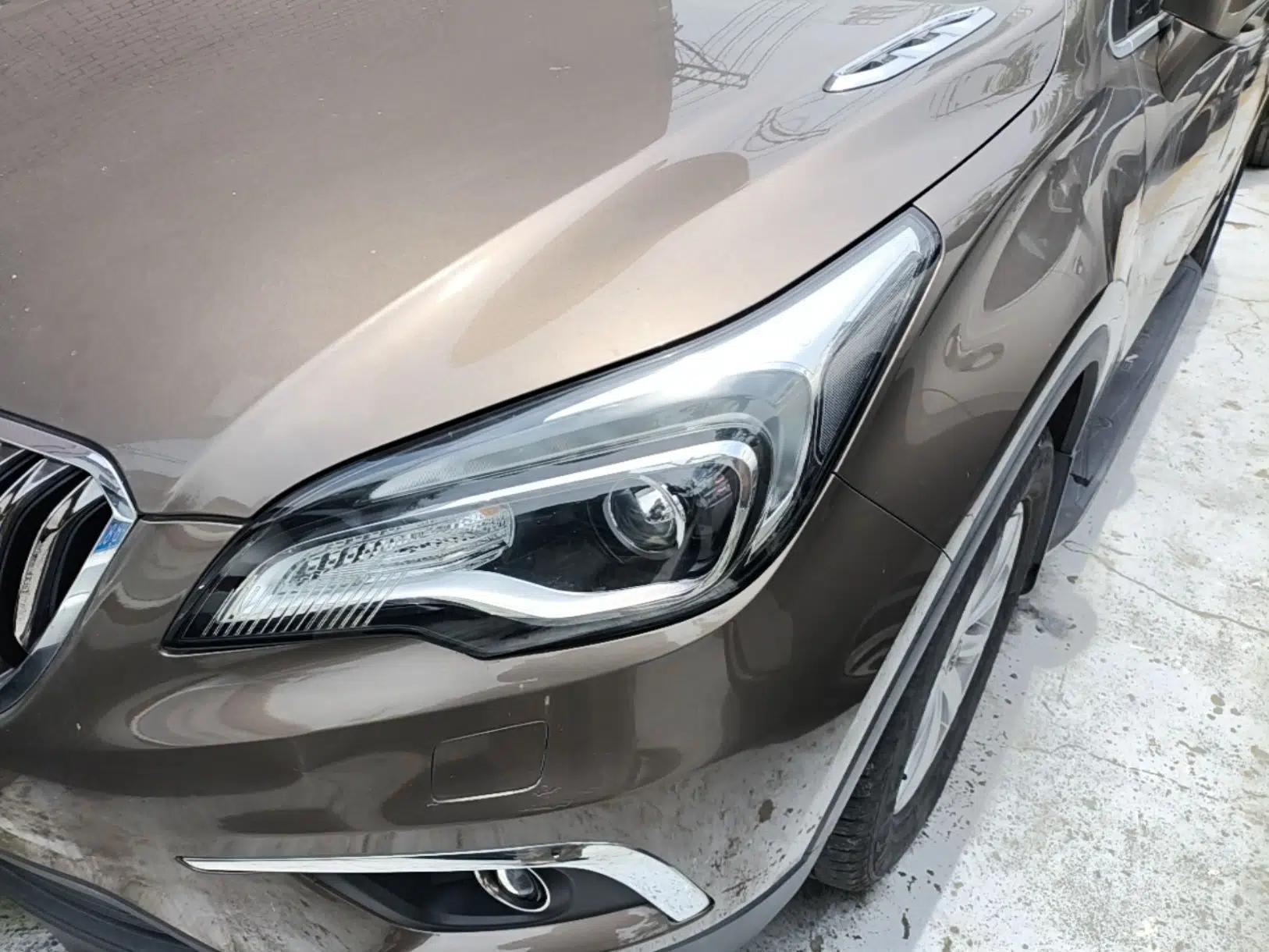 Buick Envision 2017 28T Four-Wheel Drive Elite Model — миниатюра 8