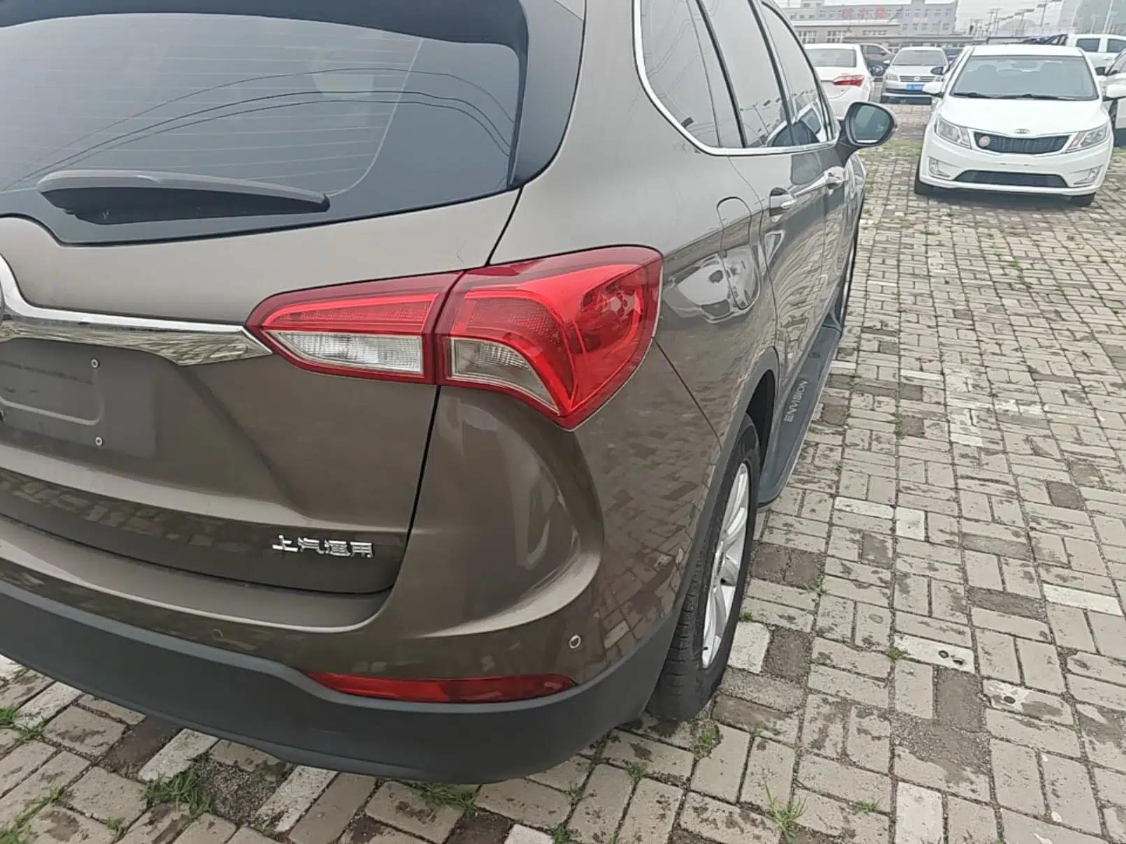 Buick Envision 2018 20T Two-Wheel-Drive Elite Model — миниатюра 9