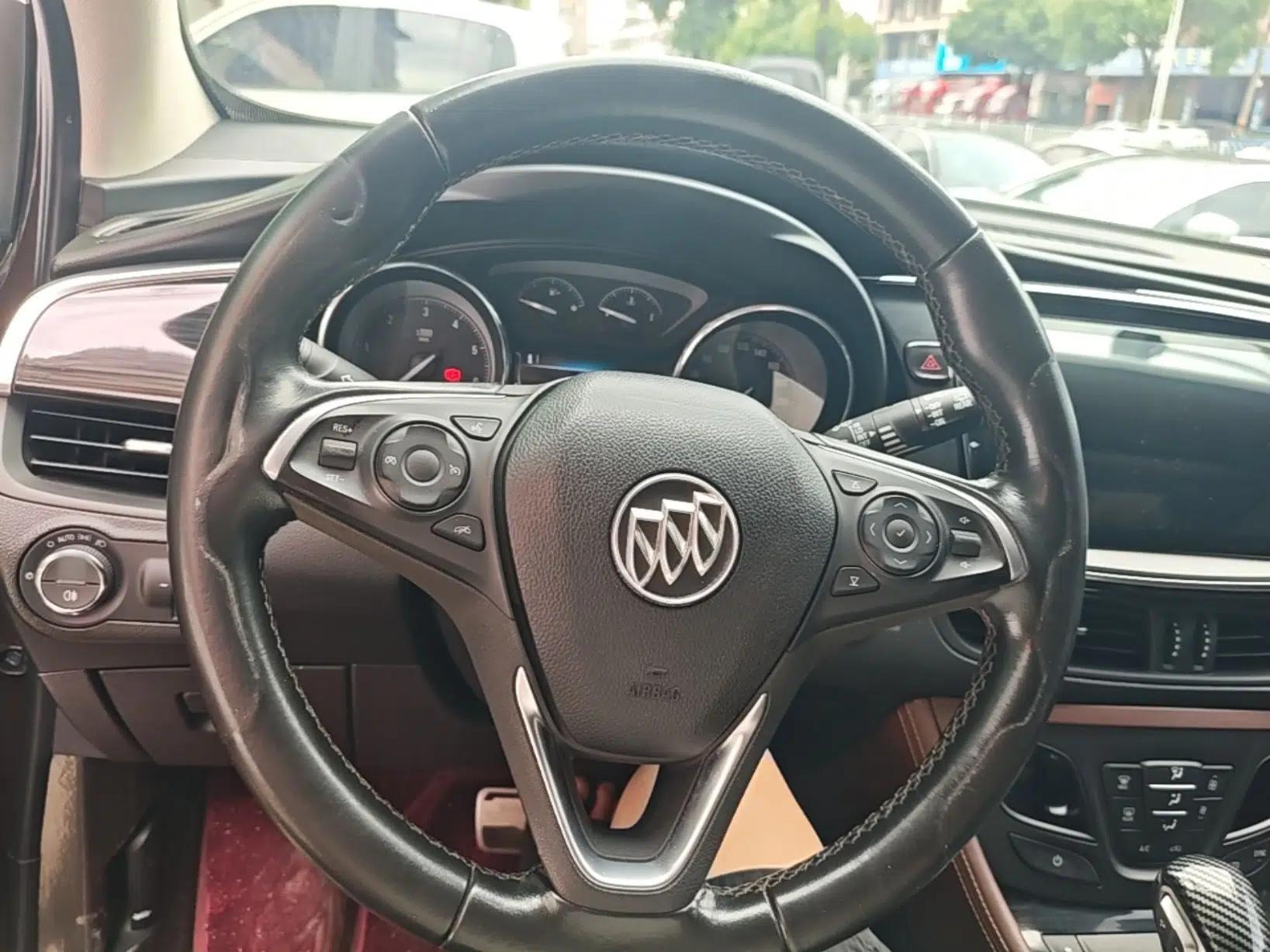 Buick Envision 2018 28T Four-Wheel Drive Elite Version — миниатюра 13