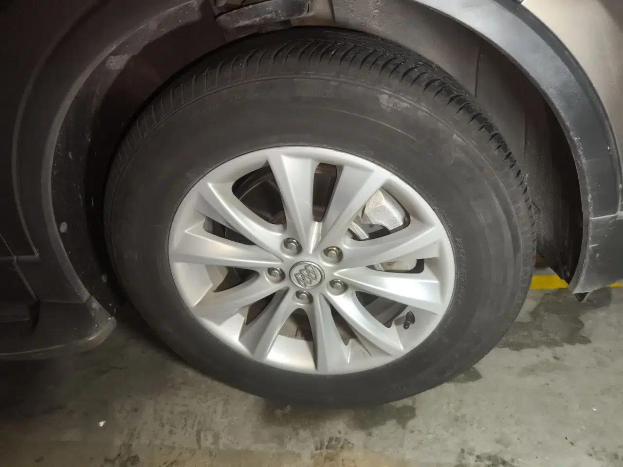 Buick Envision 2016 28T Four-Wheel Drive Elite Version — миниатюра 8