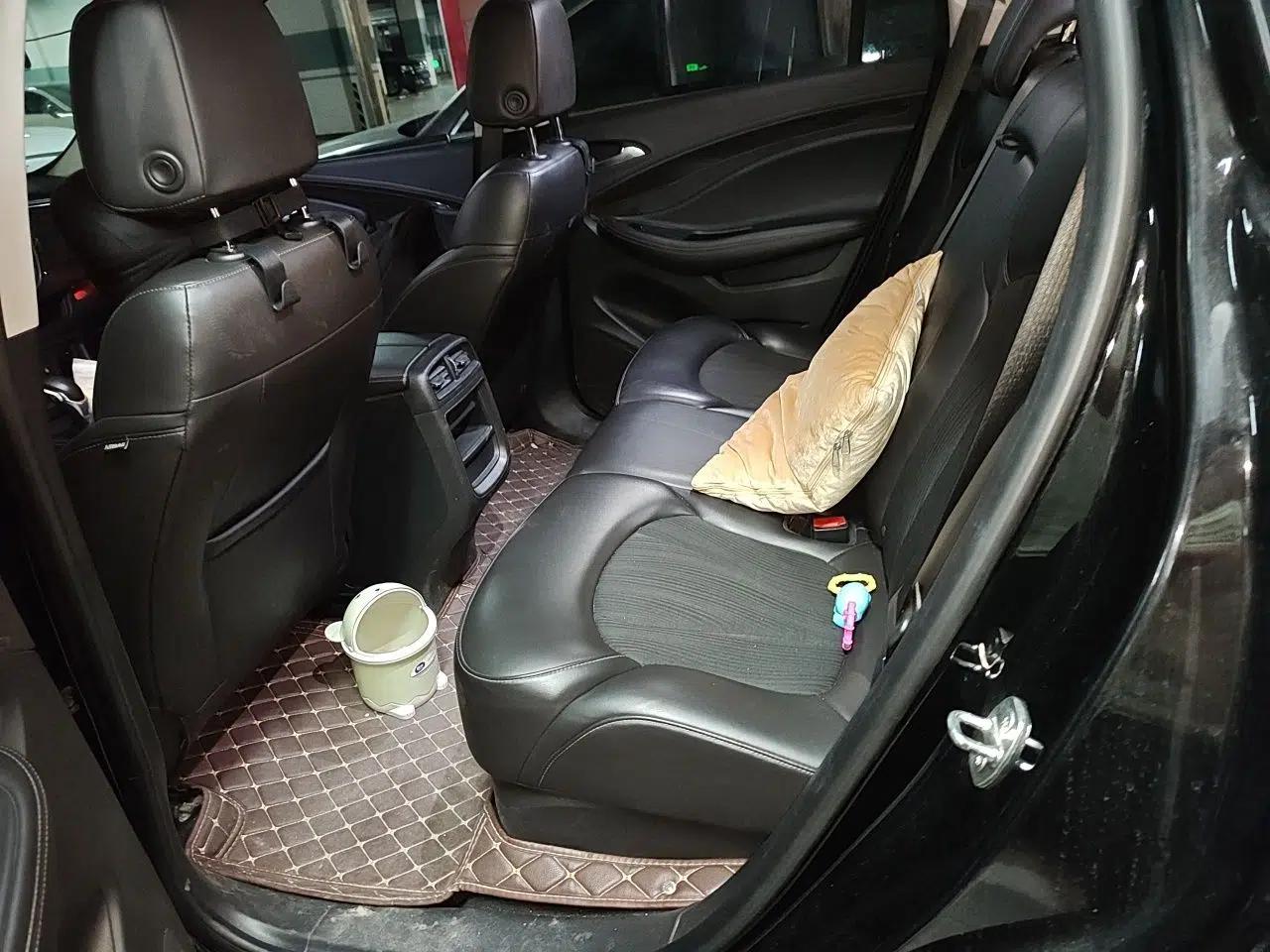 Buick Envision 2020 20T Two-Wheel Drive Leading Version — миниатюра 17