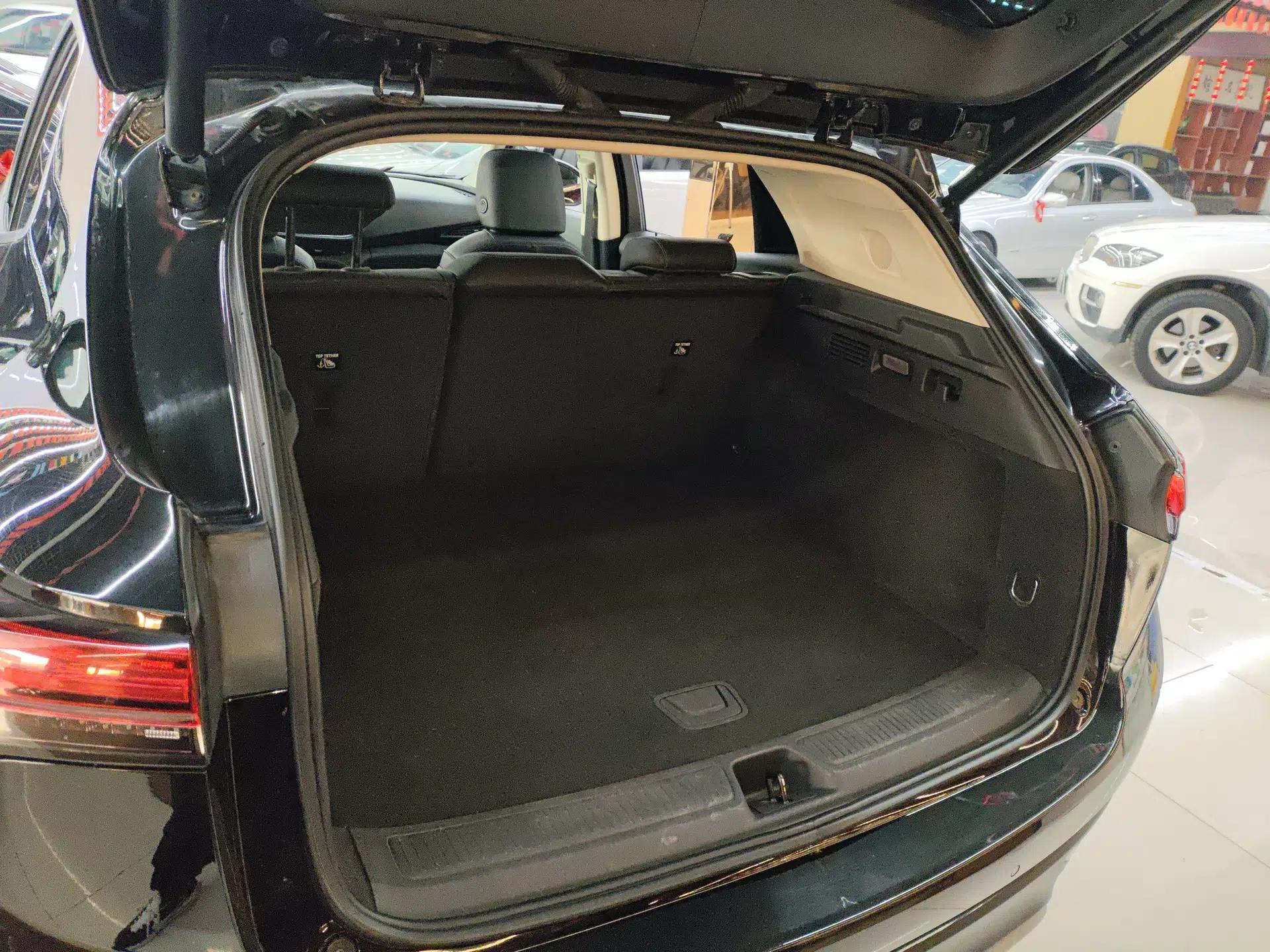 Buick Envision 2022 Encore S 652T Two-Wheel-Drive Luxury Model — миниатюра 22