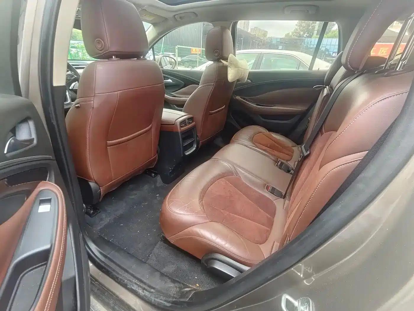 2017 Buick Envision Plus 20T 2WD Luxury — миниатюра 5