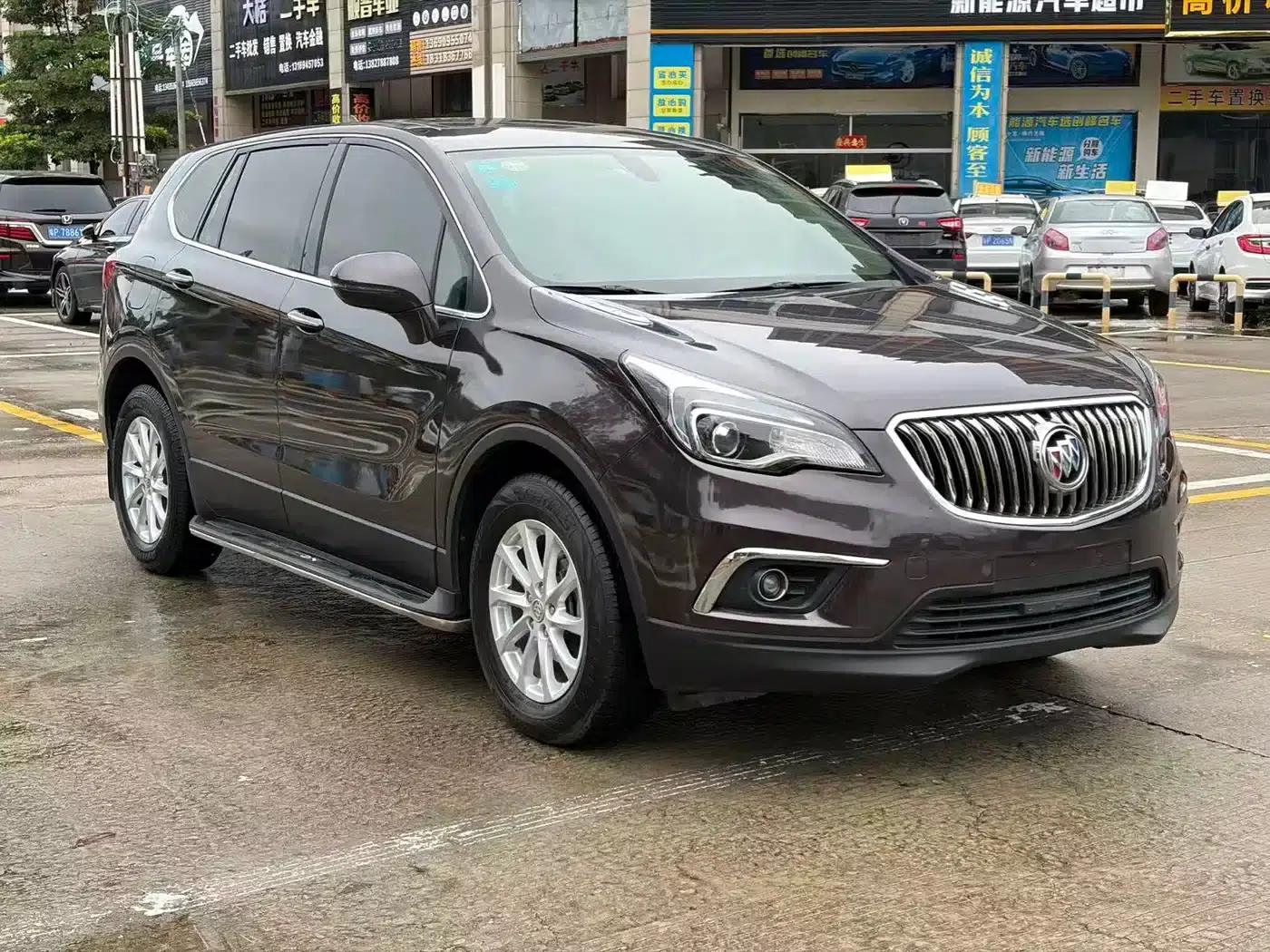 2017 Buick Envision Plus 20T Two-Wheel Drive Leading Edition — миниатюра 3