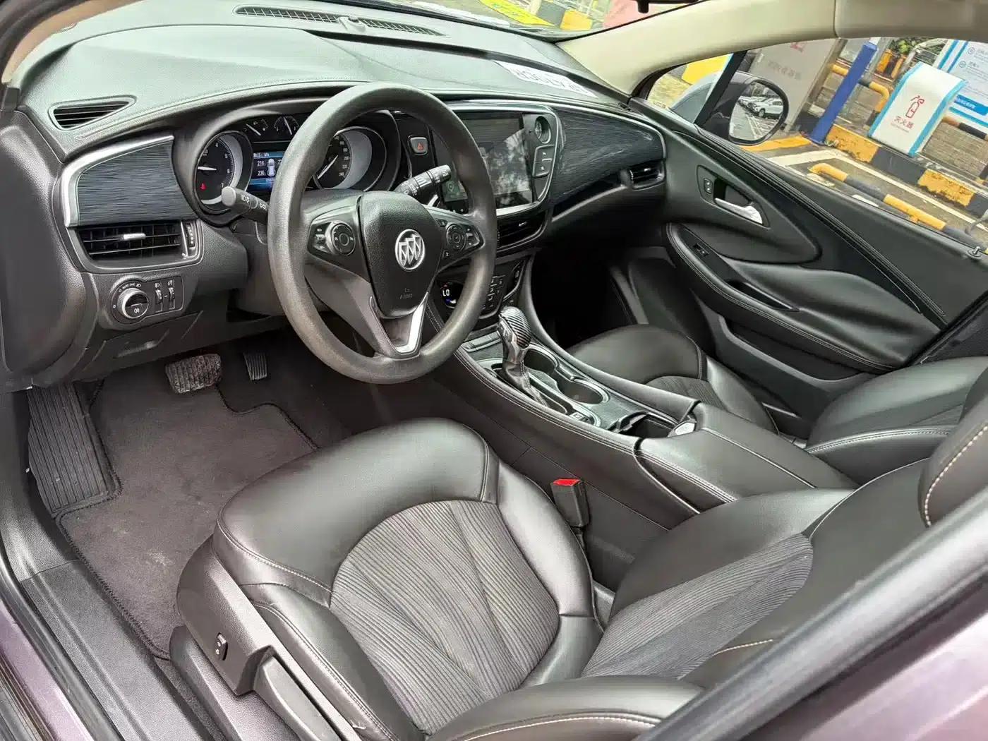 2017 Buick Envision Plus 20T Two-Wheel Drive Leading Edition — миниатюра 4