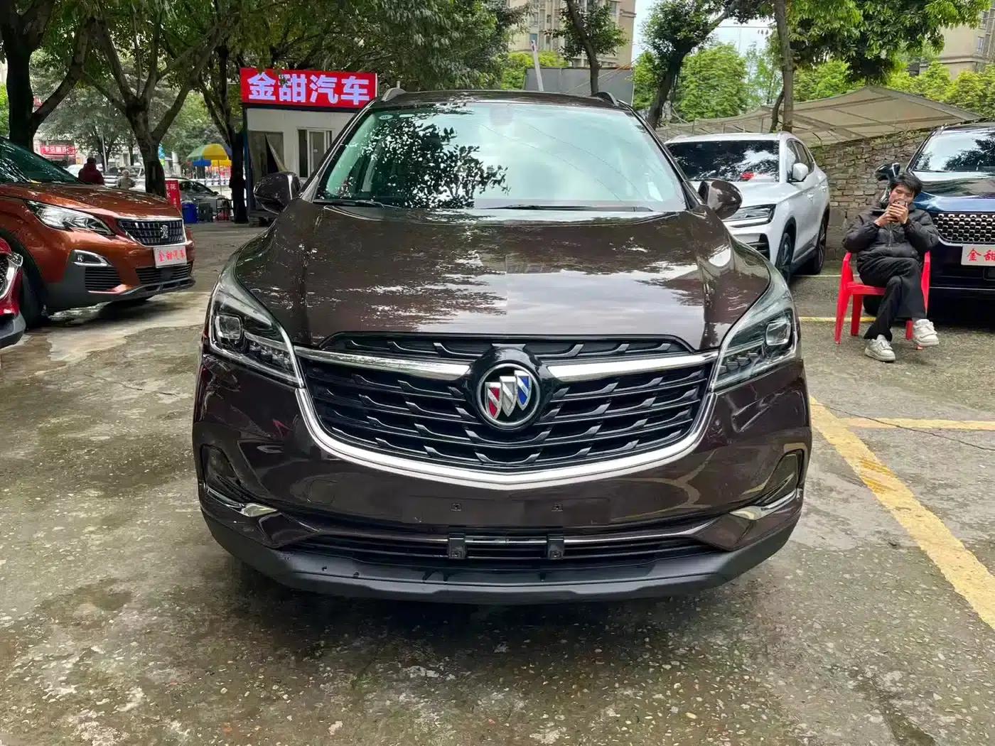 Envision Plus 2021 532T 2WD Leading Edition — миниатюра 2