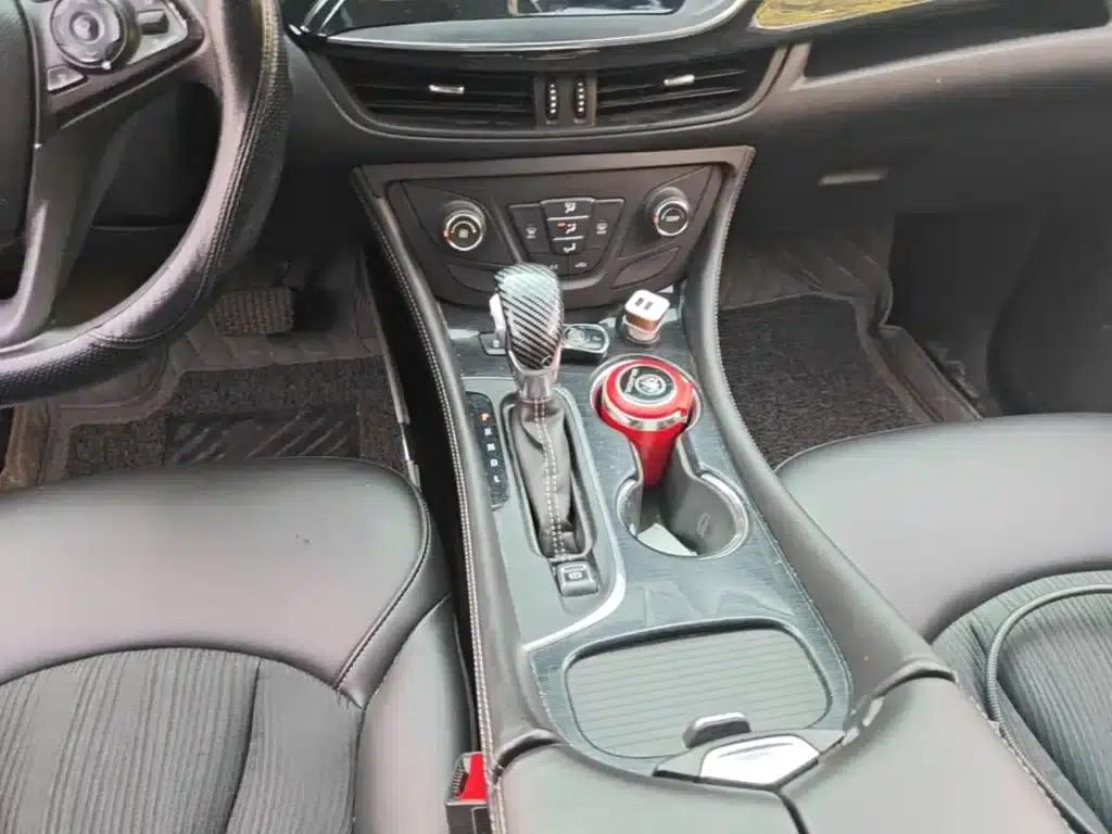 2017 Buick Envision Plus 20T Two-Wheel Drive Technical Edition — миниатюра 14