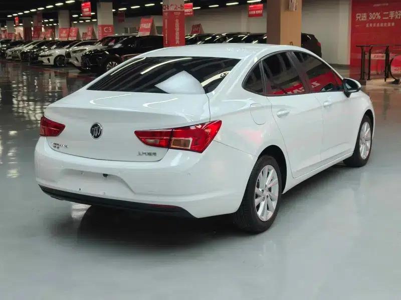 Buick Verano 2017 Sedan 15S Automatic Leading Edition — миниатюра 7