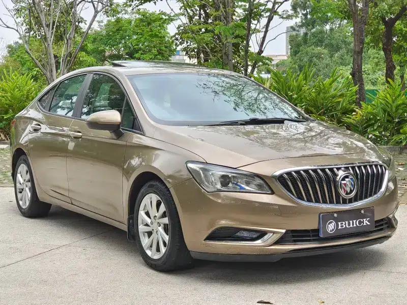 Buick Verano 2017 Sedan 15S Automatic Leading Edition — миниатюра 3