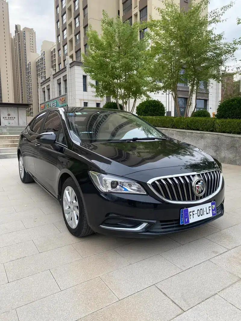 Buick Verano 2016 Hatchback 15S Automatic Leading Edition — миниатюра 3