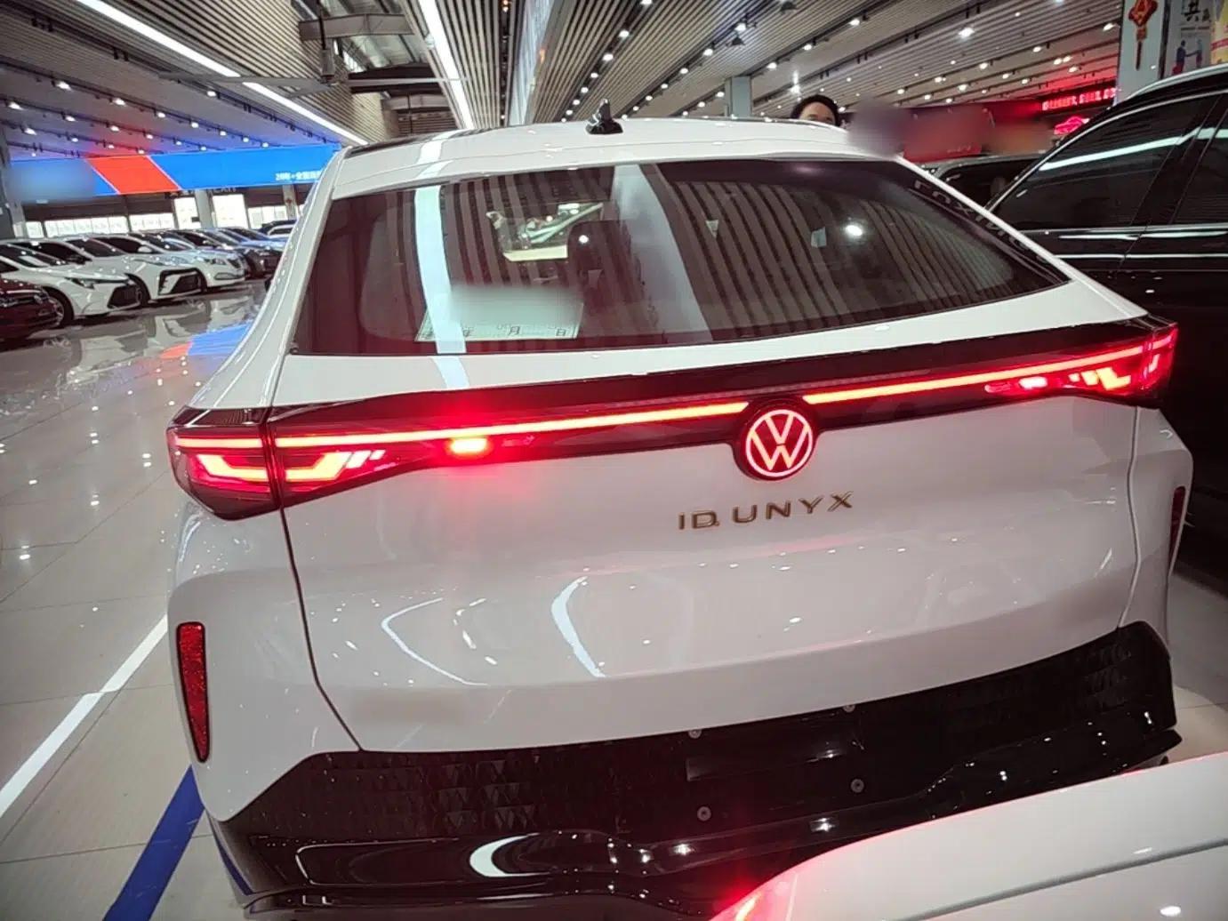 Volkswagen ID.UNYX 2025 Pure Model — миниатюра 5