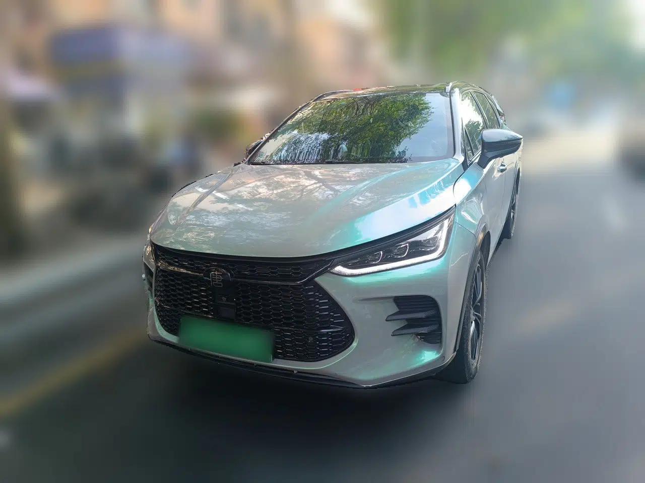 BYD Tang New Energy 2019 DM 2.0T All-Wheel Drive Smart Connectivity Enjoyment Model 7 Seats China VI Standard — миниатюра 1