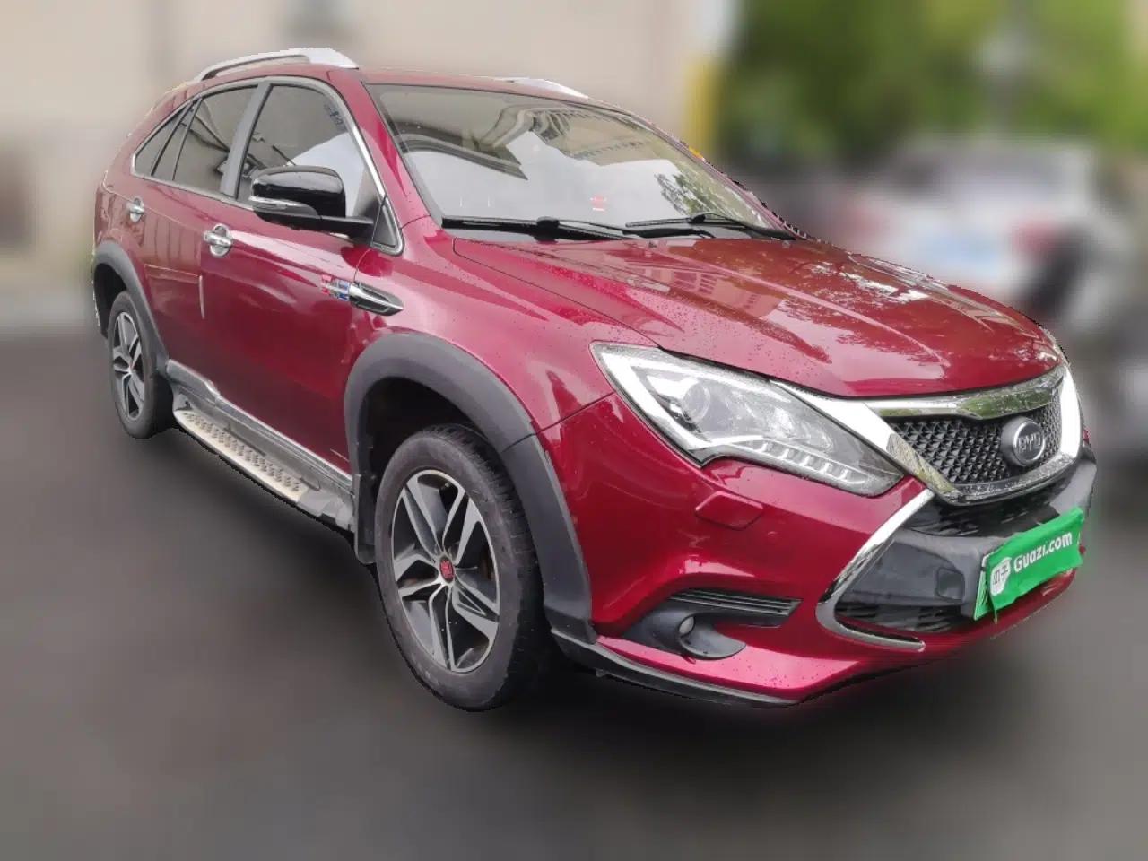 BYD Tang New Energy 2015 2.0T Four-Wheel-Drive Flagship Model — миниатюра 3