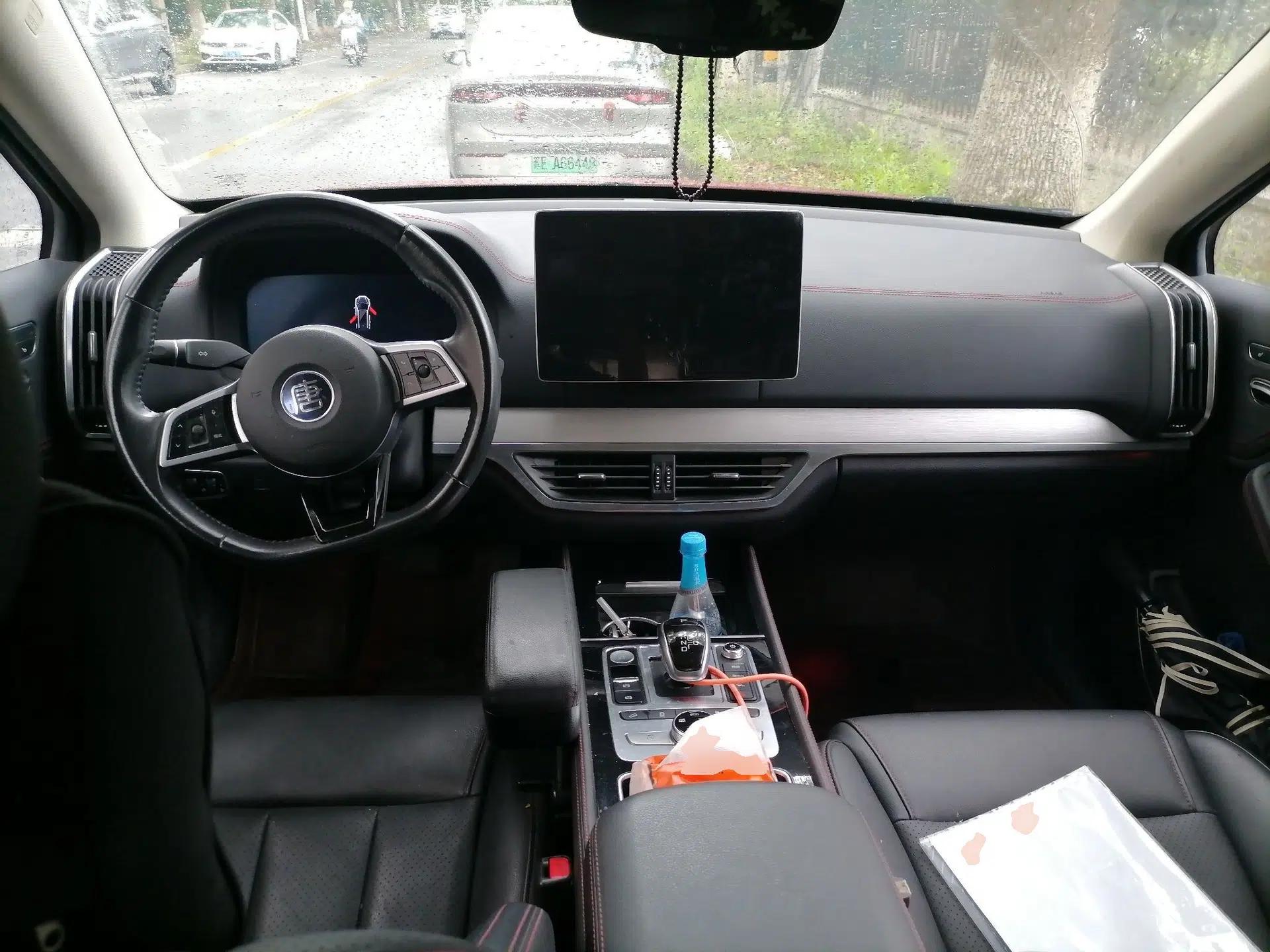 BYD Tang New Energy 2018 DM 2.0T All-Wheel Drive Smart Connectivity Luxury Model 7 Seats China V Emission Standard — миниатюра 9