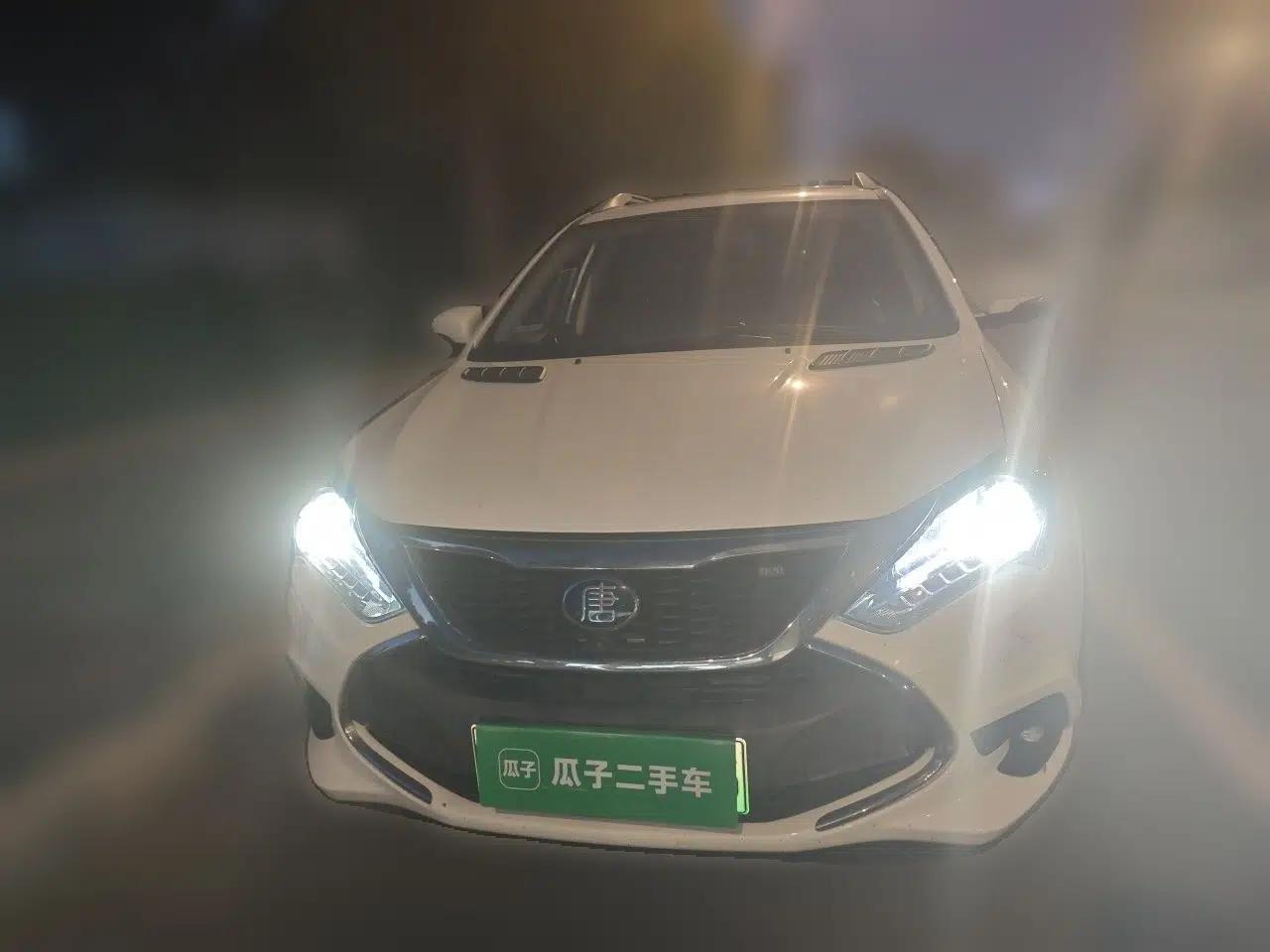 BYD Tang New Energy 2017 2.0T All-Wheel Drive Hyatt Model — миниатюра 2