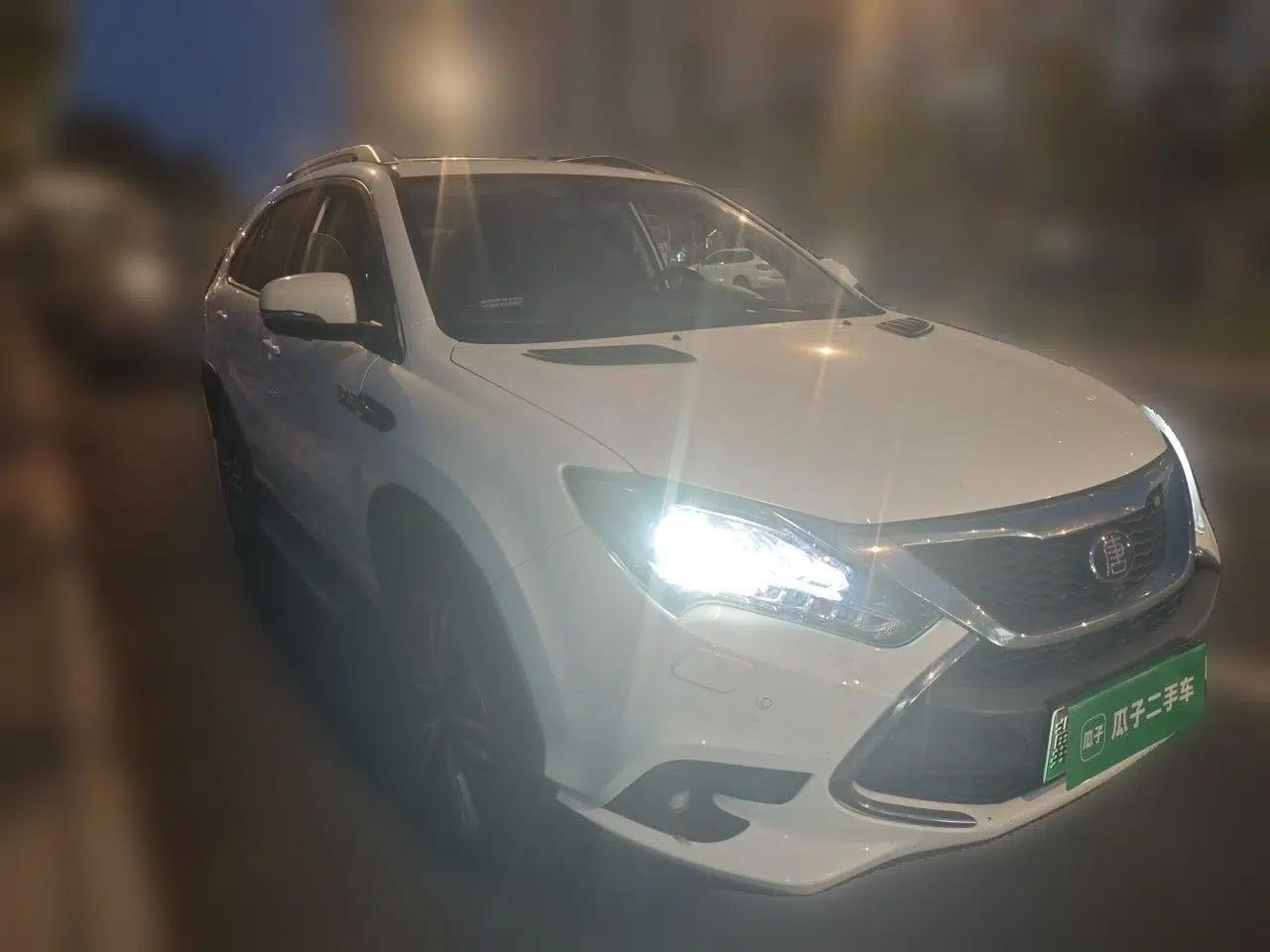BYD Tang New Energy 2017 2.0T All-Wheel Drive Hyatt Model — миниатюра 3
