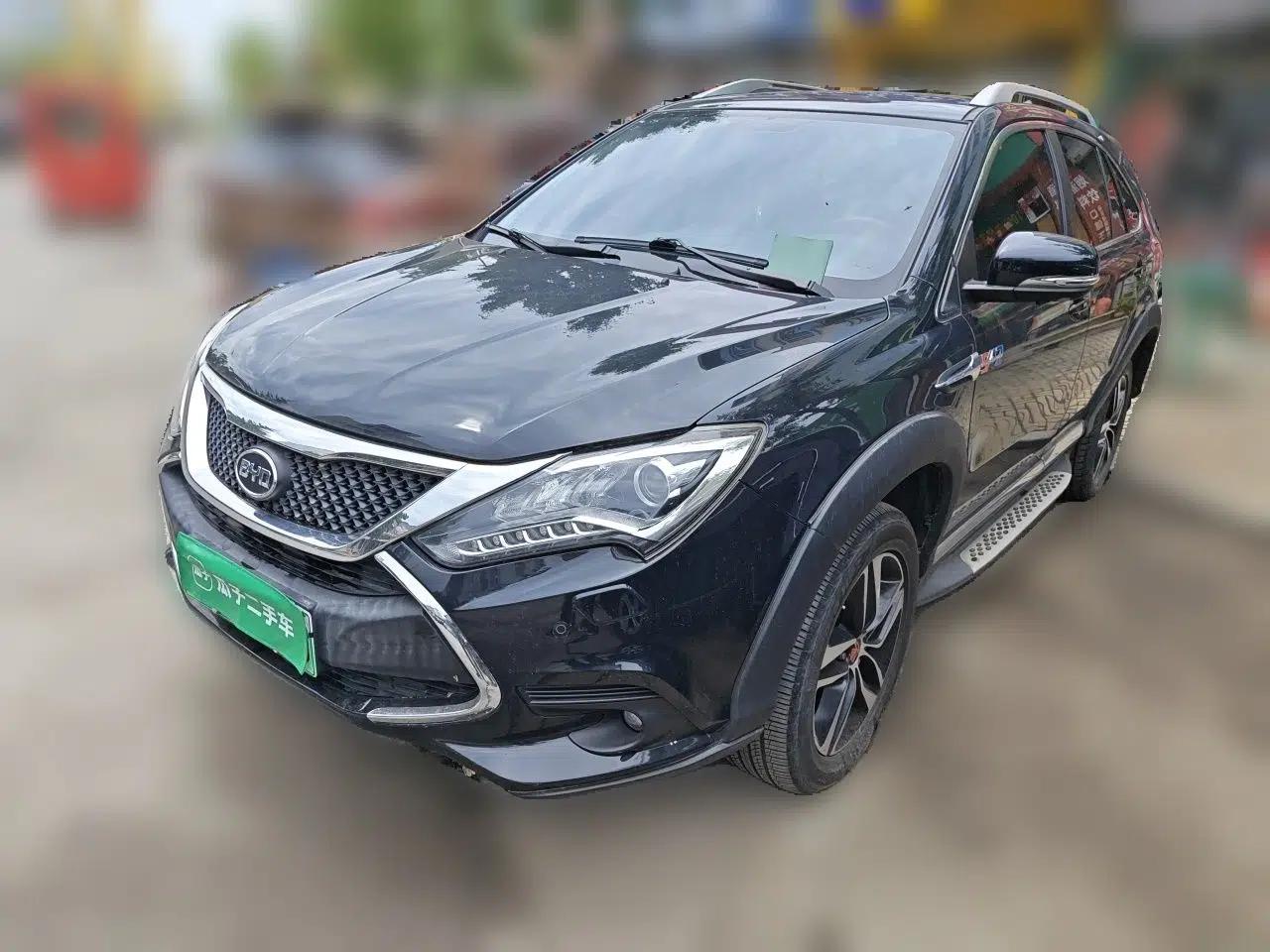 BYD Tang New Energy 2015 2.0T Four-Wheel-Drive Flagship Model — миниатюра 1