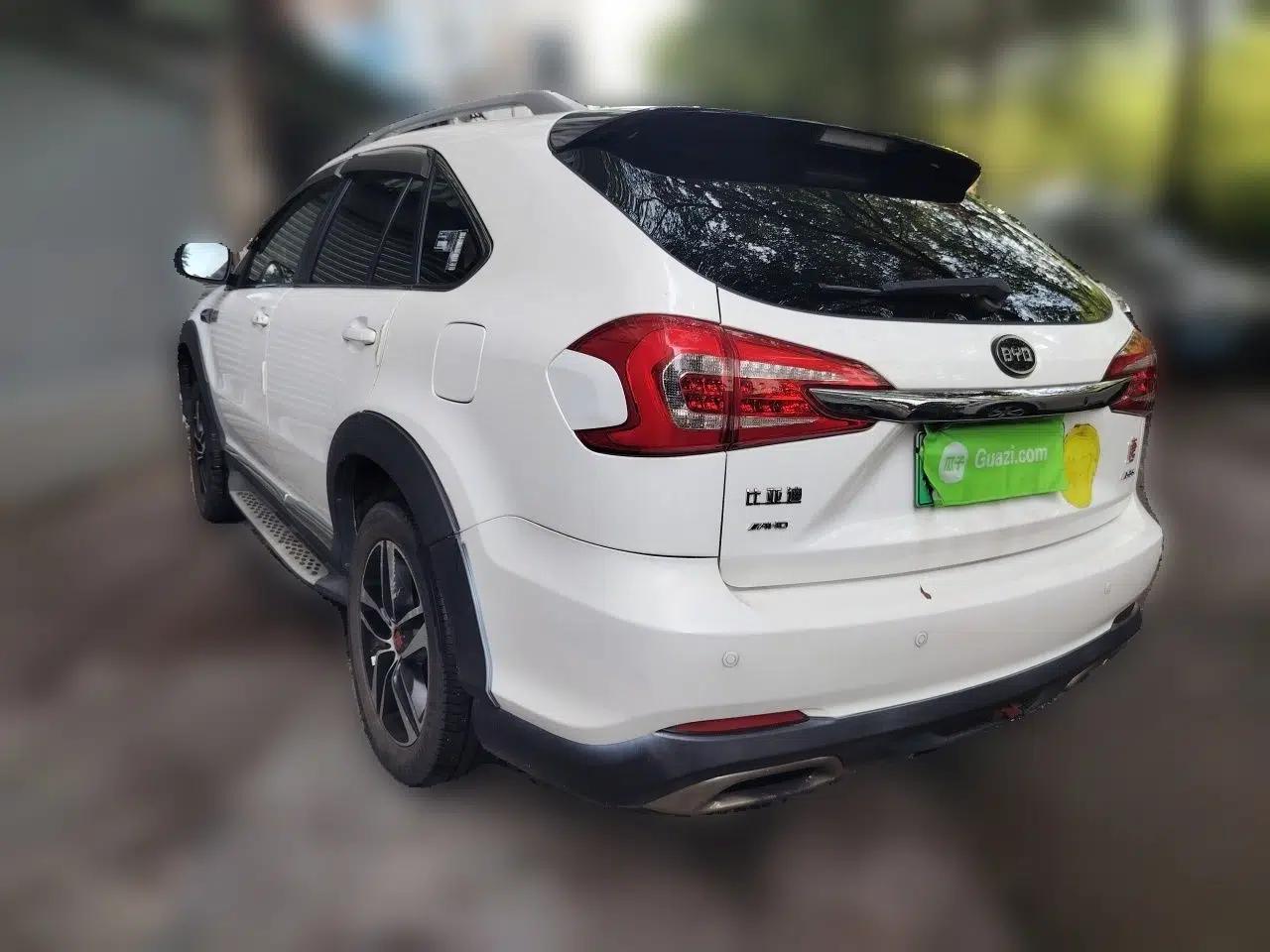 BYD Tang New Energy 2015 2.0T Four-Wheel-Drive Flagship Model — миниатюра 4