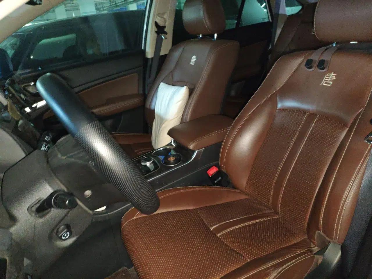 BYD Tang New Energy 2015 2.0T Four-Wheel-Drive Flagship Model — миниатюра 15