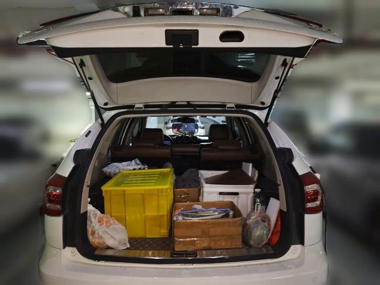 BYD Tang New Energy 2015 2.0T Four-Wheel-Drive Flagship Model — миниатюра 19