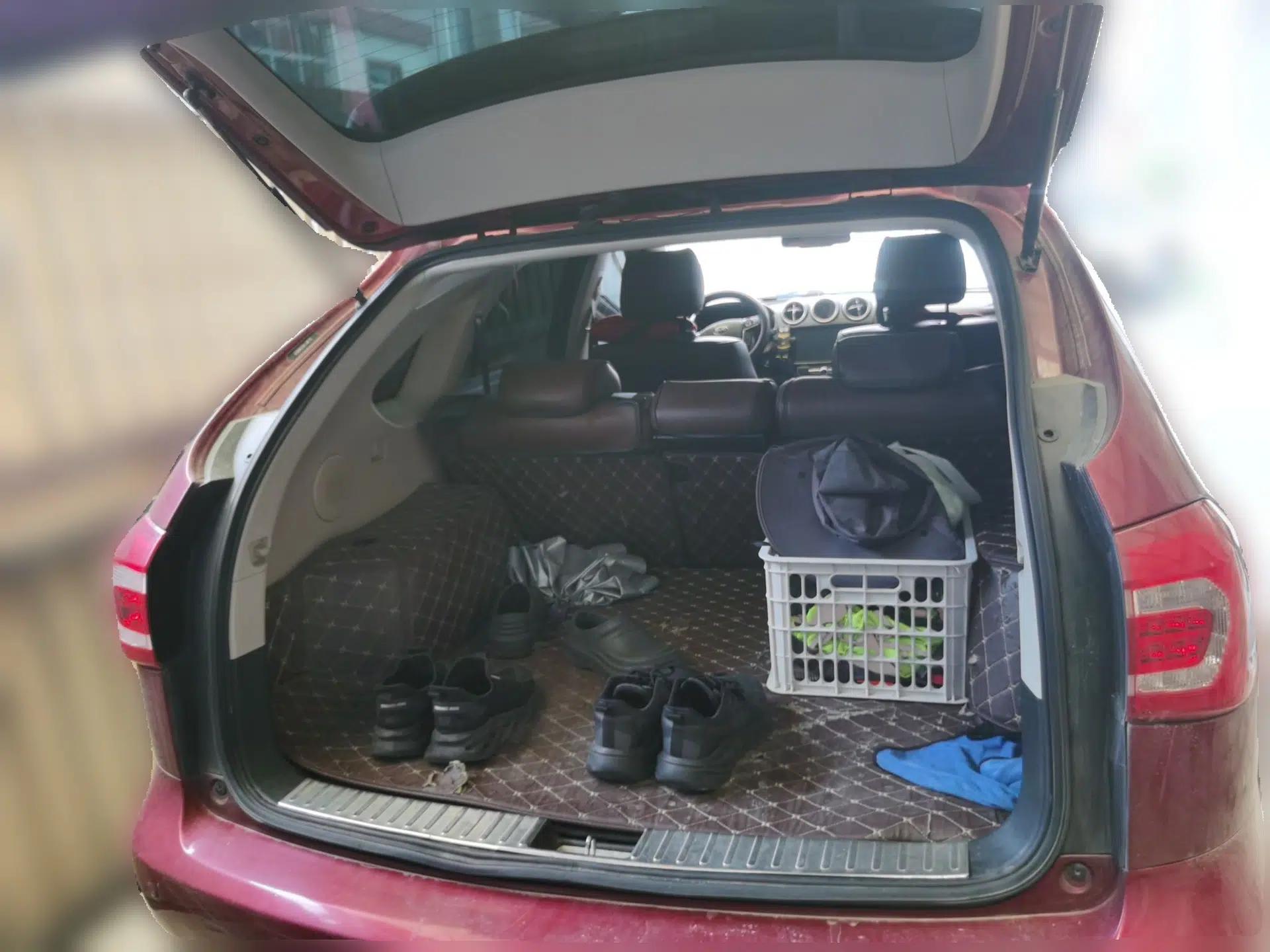 BYD Tang New Energy 2015 2.0T Four-Wheel-Drive Flagship Model — миниатюра 19