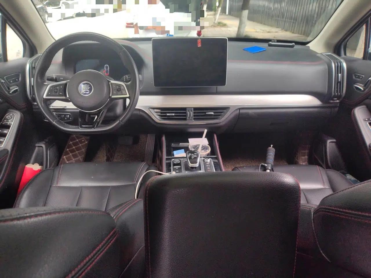 BYD Tang New Energy 2018 DM 2.0T All-Wheel Drive Smart Connectivity Luxury Model 7 Seats China V Emission Standard — миниатюра 9