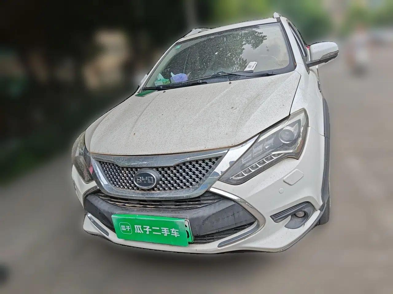 BYD Tang New Energy 2015 2.0T Four-Wheel-Drive Flagship Model — миниатюра 2