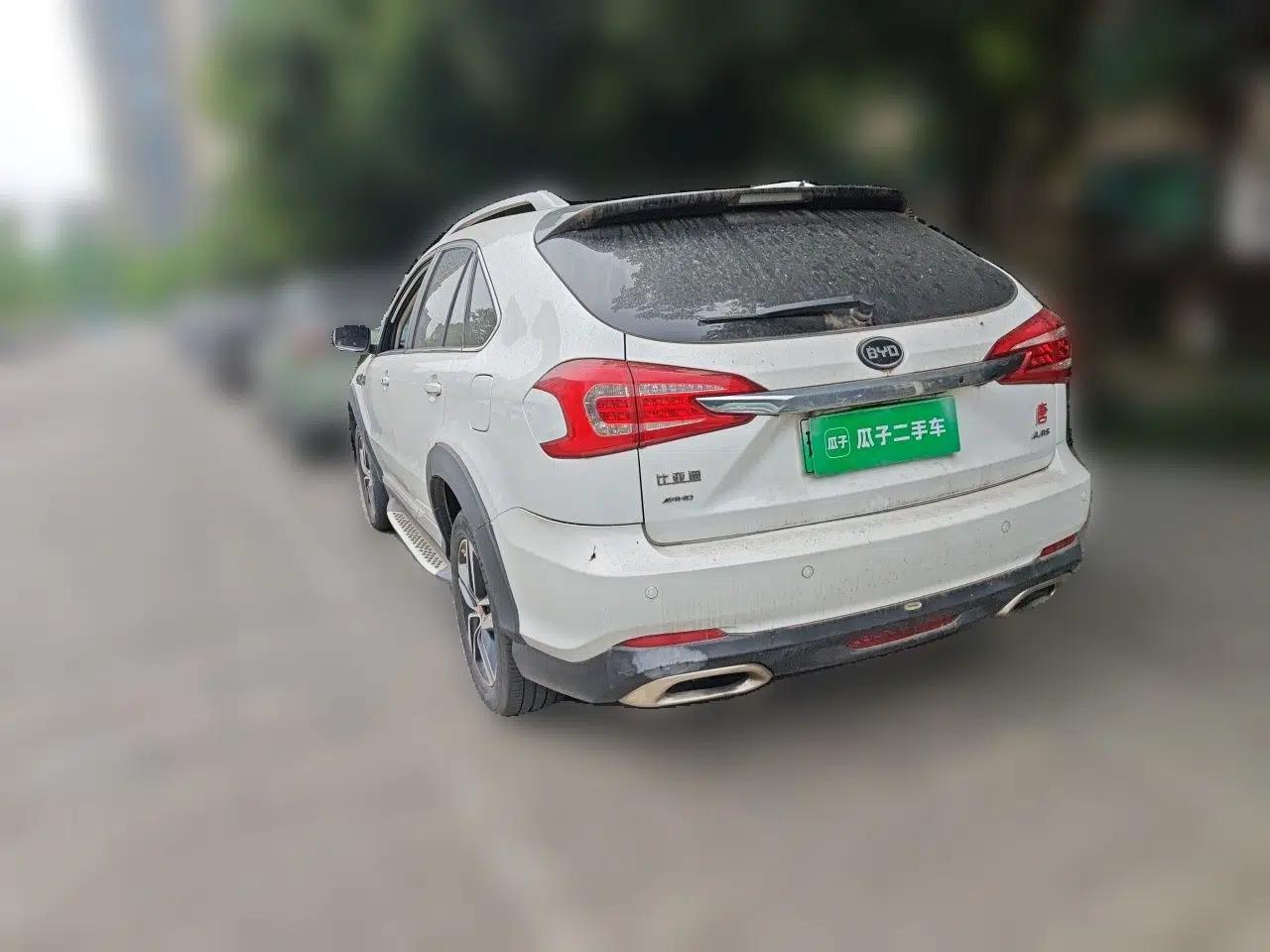 BYD Tang New Energy 2015 2.0T Four-Wheel-Drive Flagship Model — миниатюра 4
