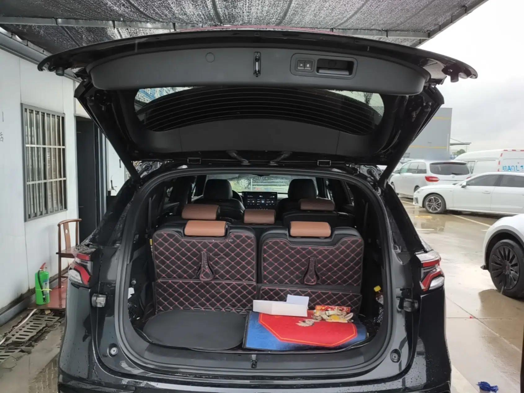 BYD Tang New Energy 2021 DM-i 112KM Prestige Model — миниатюра 27