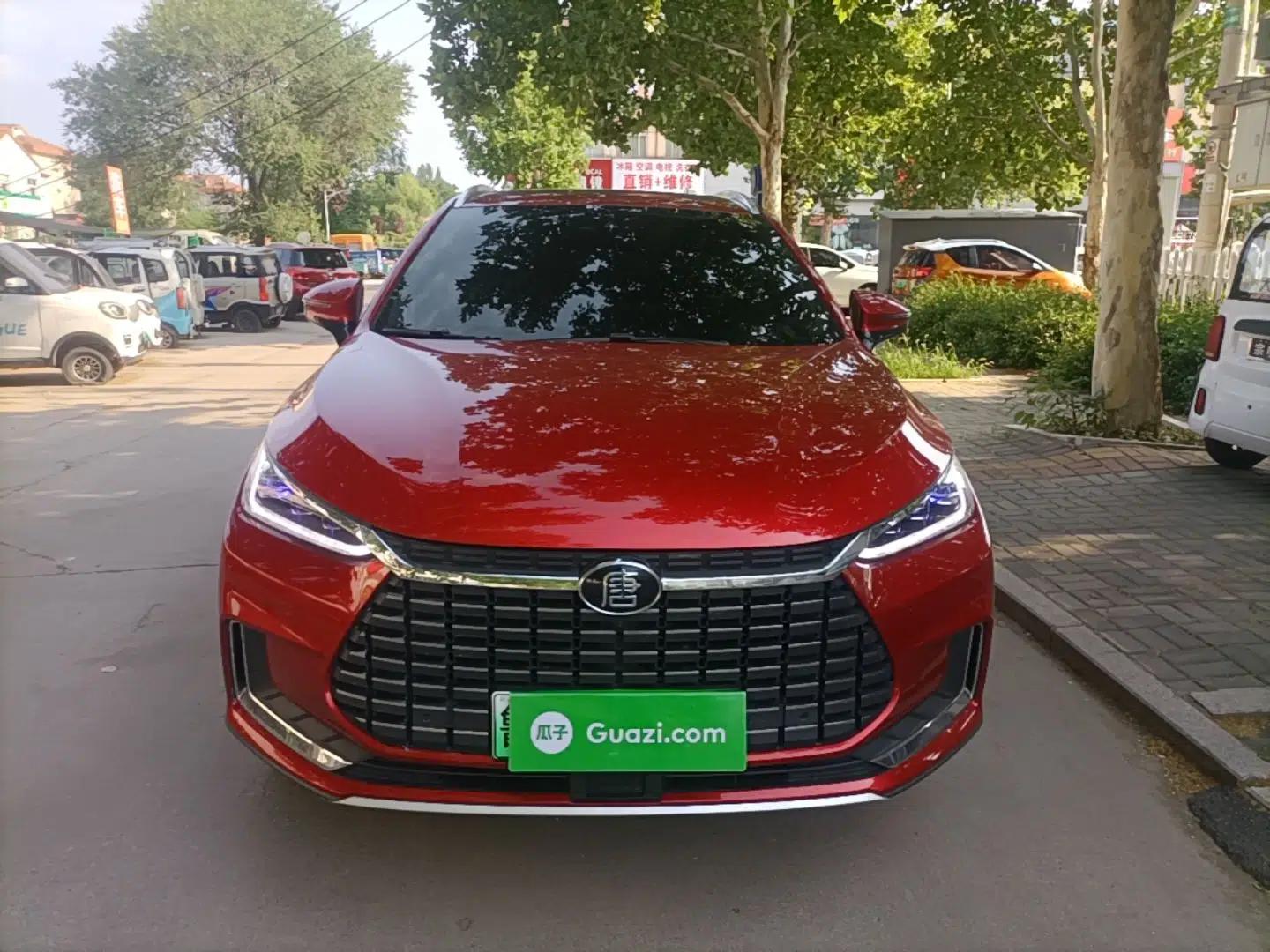 BYD Tang New Energy 2019 EV600D Four-Wheel Drive Smart Connectivity Leading Model — миниатюра 2