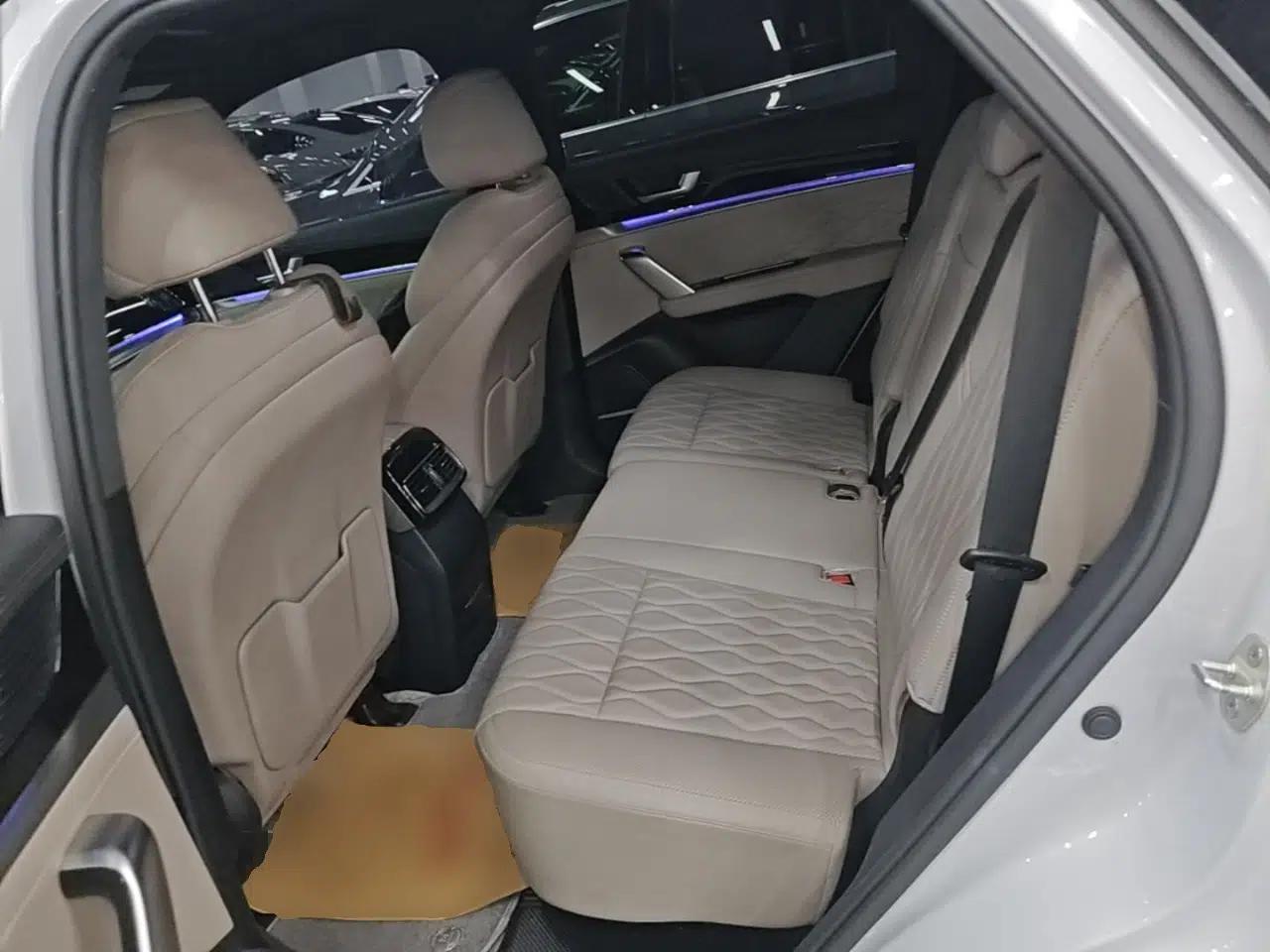 BYD Tang New Energy 2024 DM-i Glory Edition 112KM Prestige Model — миниатюра 25