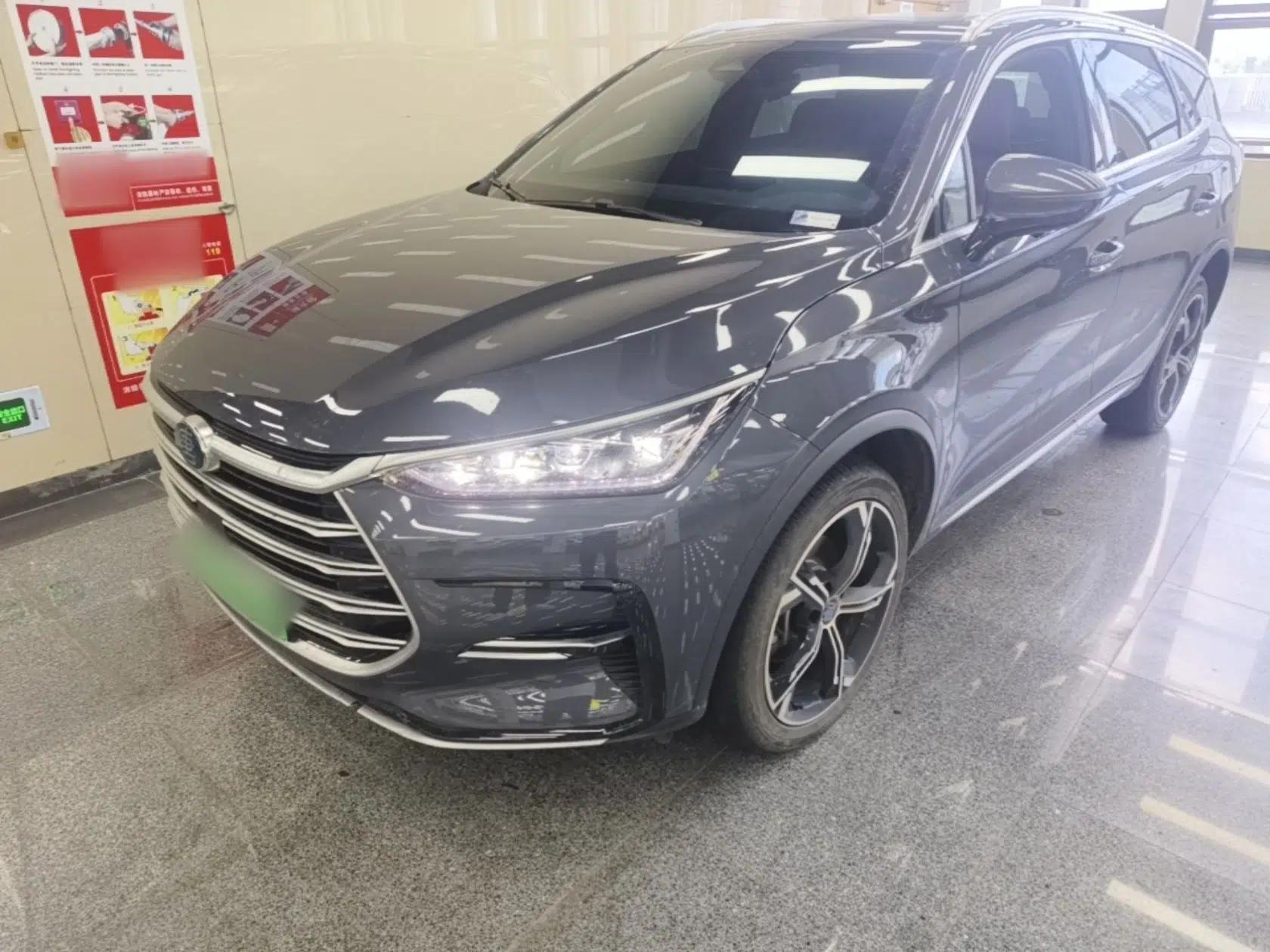 BYD Tang New Energy 2021 DM-i 112KM Prestige Model — миниатюра 1