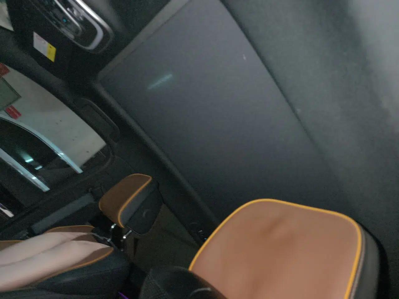 BYD Tang New Energy 2021 DM-i 112KM Prestige Model — миниатюра 18