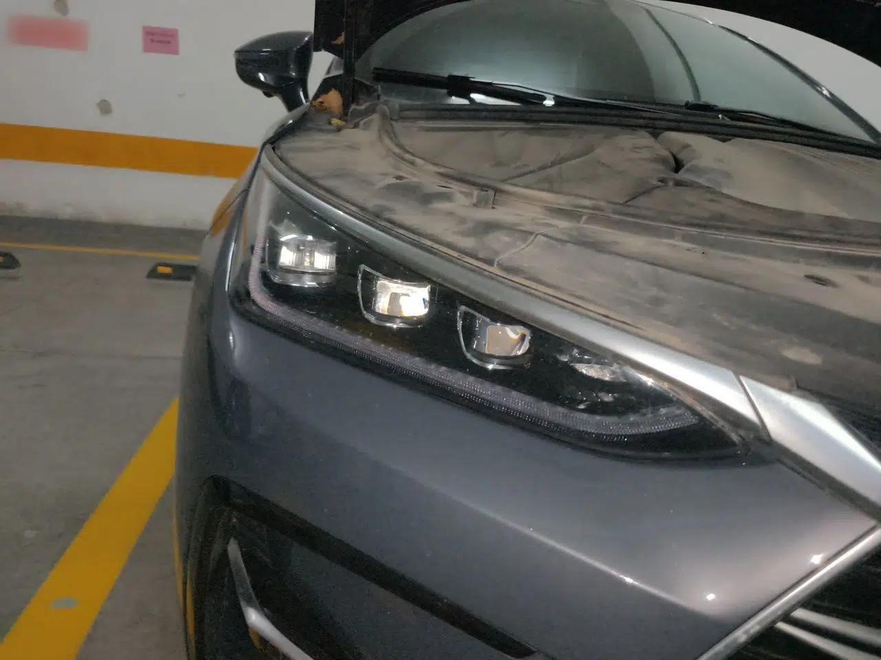 BYD Tang New Energy 2021 DM-i 112KM Prestige Model — миниатюра 7