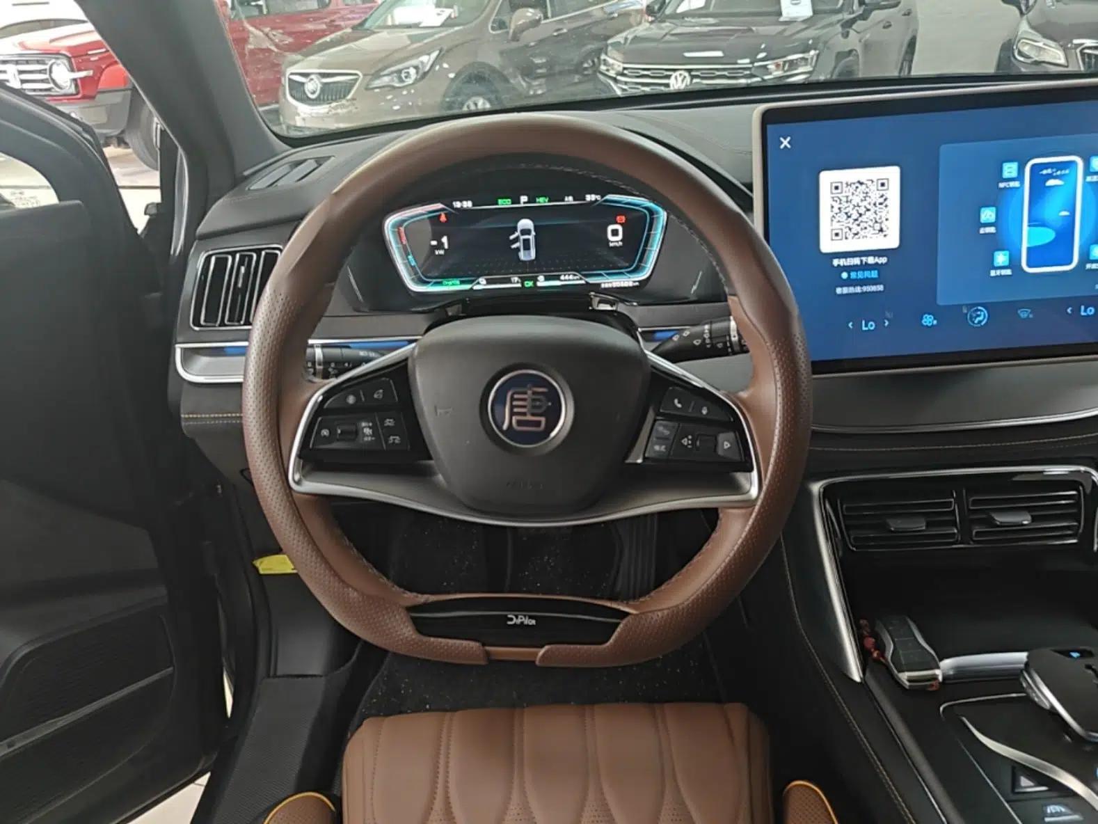 BYD Tang New Energy 2021 DM-i 112KM Prestige Model — миниатюра 13