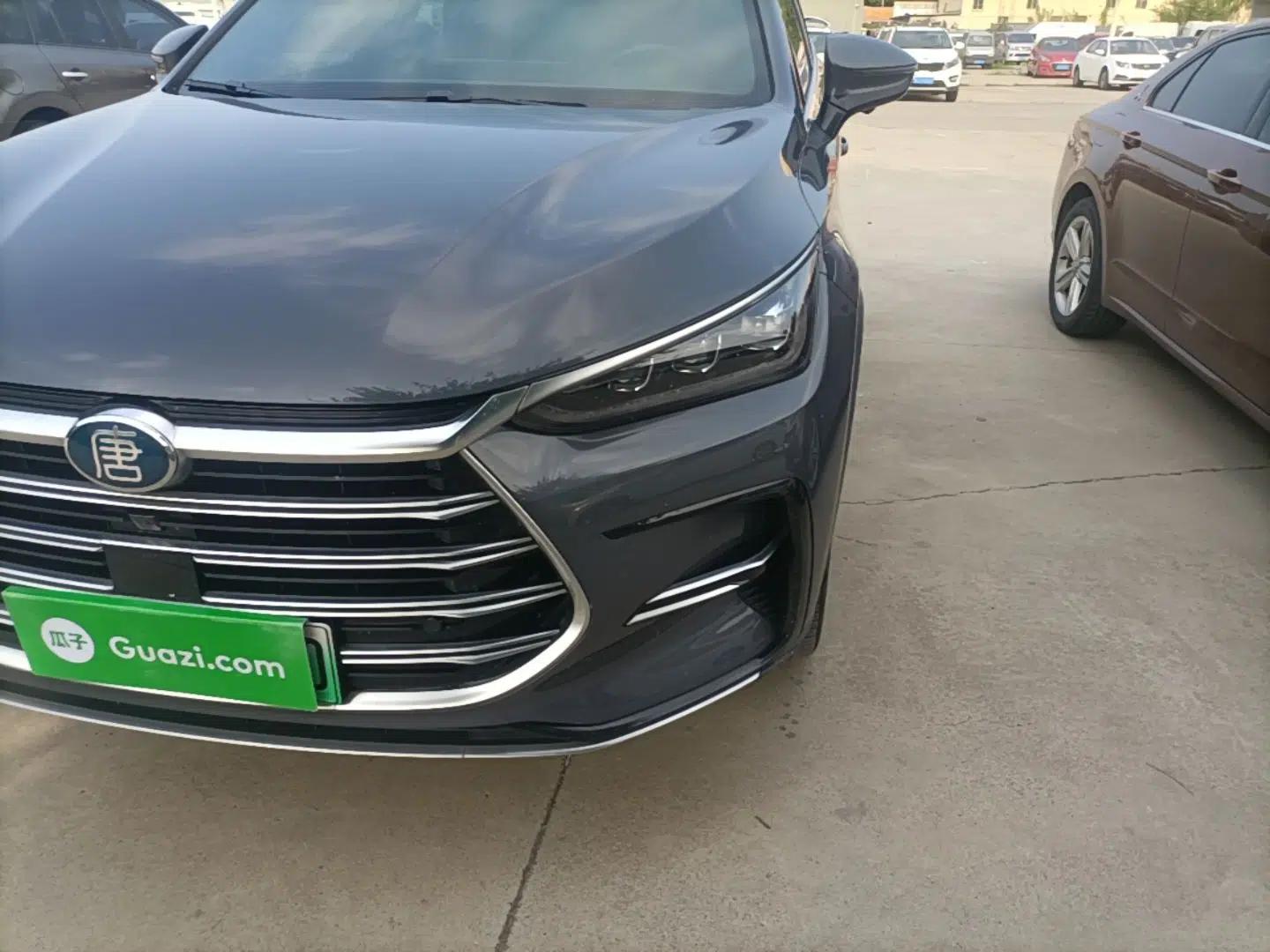 BYD Tang New Energy 2021 DM-i 112KM Prestige Model — миниатюра 8