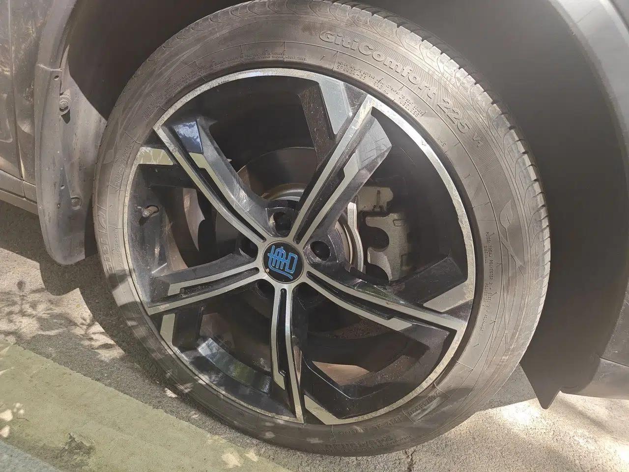 BYD Tang New Energy 2021 DM-i 112KM Prestige Model — миниатюра 8