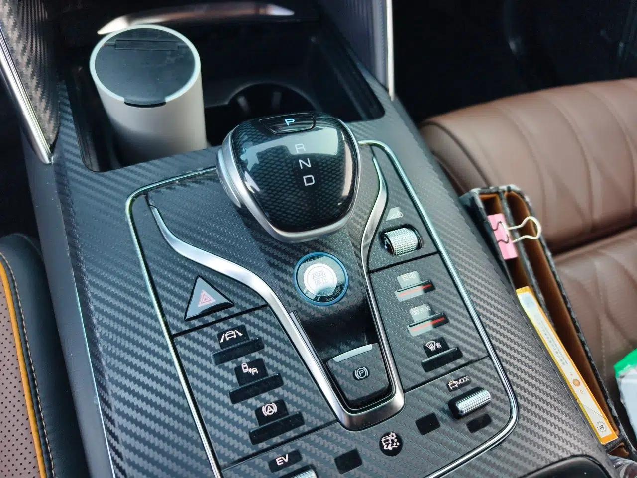 BYD Tang New Energy 2021 DM-i 112KM Prestige Model — миниатюра 14