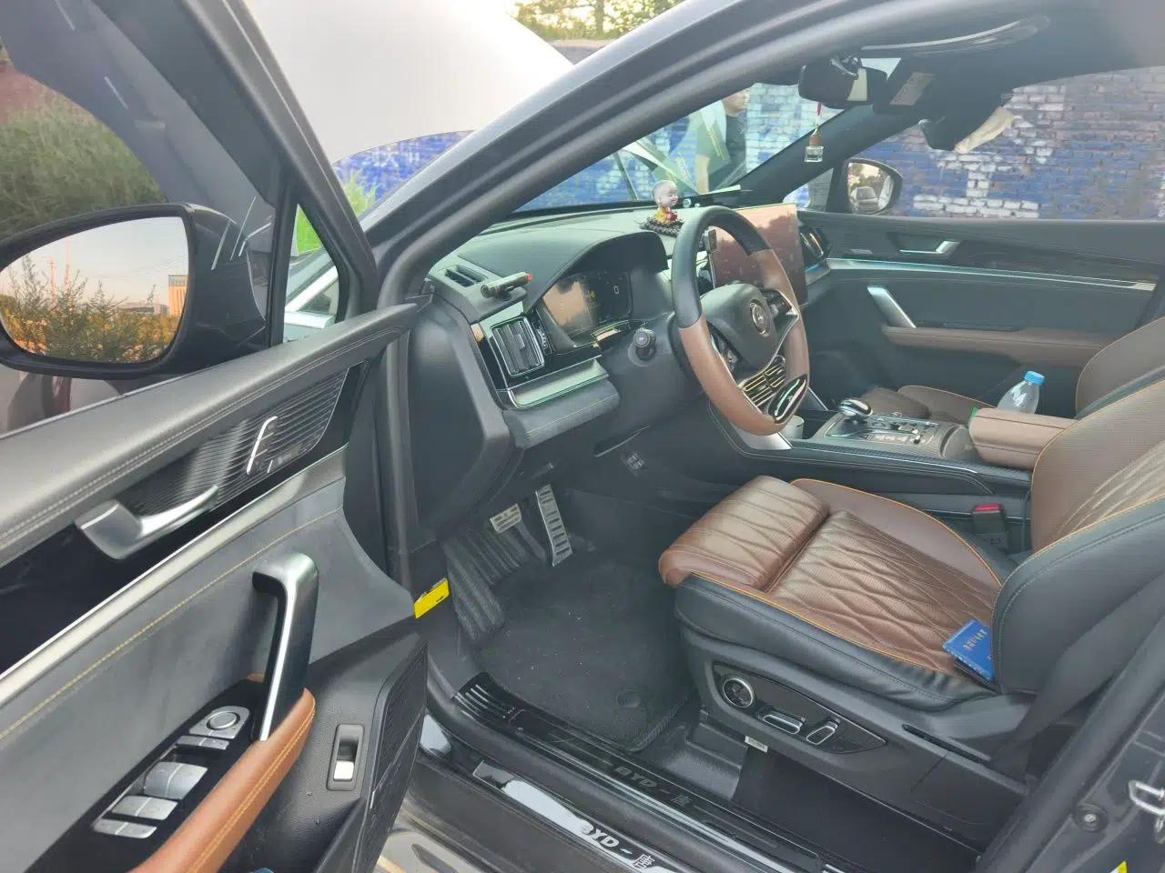 BYD Tang New Energy 2021 DM-i 112KM Prestige Model — миниатюра 16