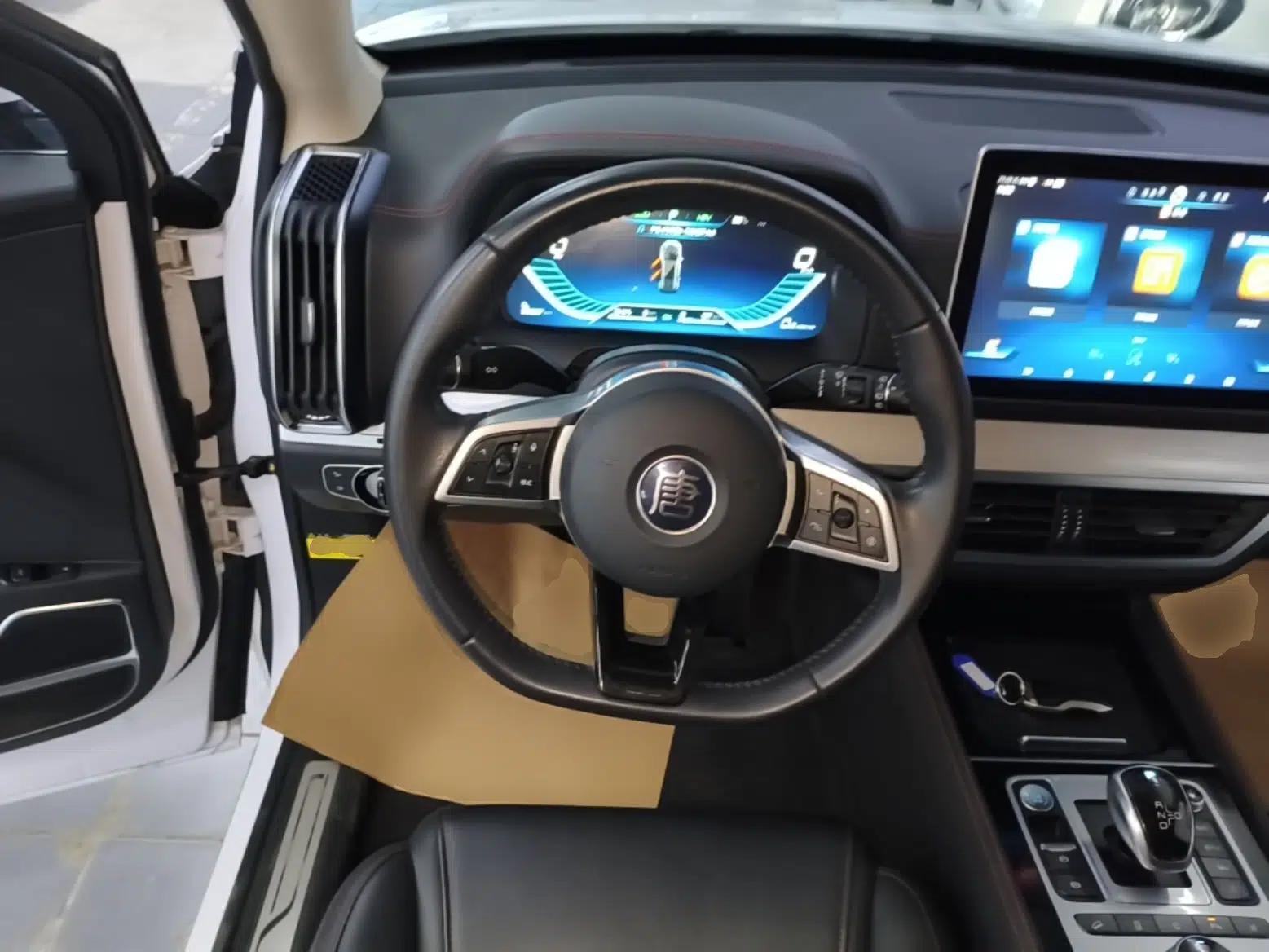 BYD Tang New Energy 2018 DM 2.0T All-Wheel Drive Smart Connectivity Enjoyment Model 5 Seats China V Emission Standard — миниатюра 13