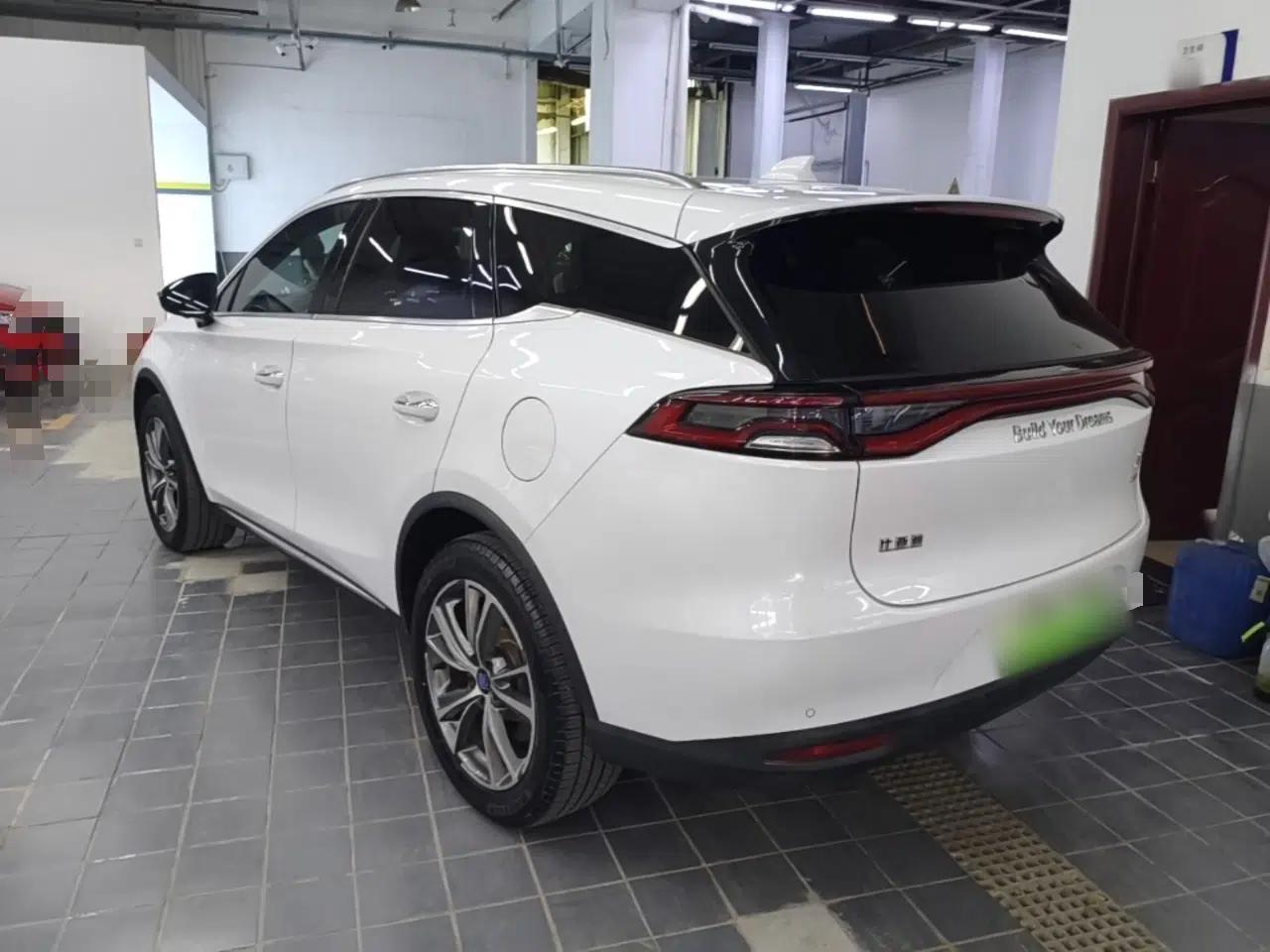 BYD Tang New Energy 2018 DM 2.0T All-Wheel Drive Smart Connectivity Enjoyment Model 5 Seats China V Emission Standard — миниатюра 4