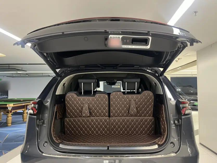 BYD Tang New Energy 2019 DM 2.0T All-Wheel Drive Smart Connect & Enjoyment Model 6 Seats China VI Standard — миниатюра 17