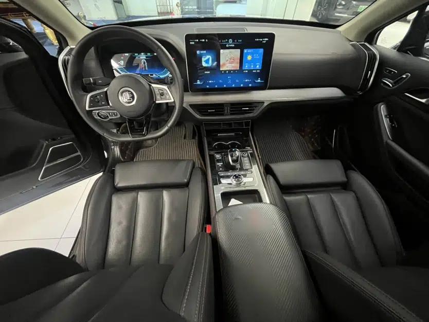 BYD Tang New Energy 2019 DM 2.0T All-Wheel Drive Smart Connect & Enjoyment Model 6 Seats China VI Standard — миниатюра 19
